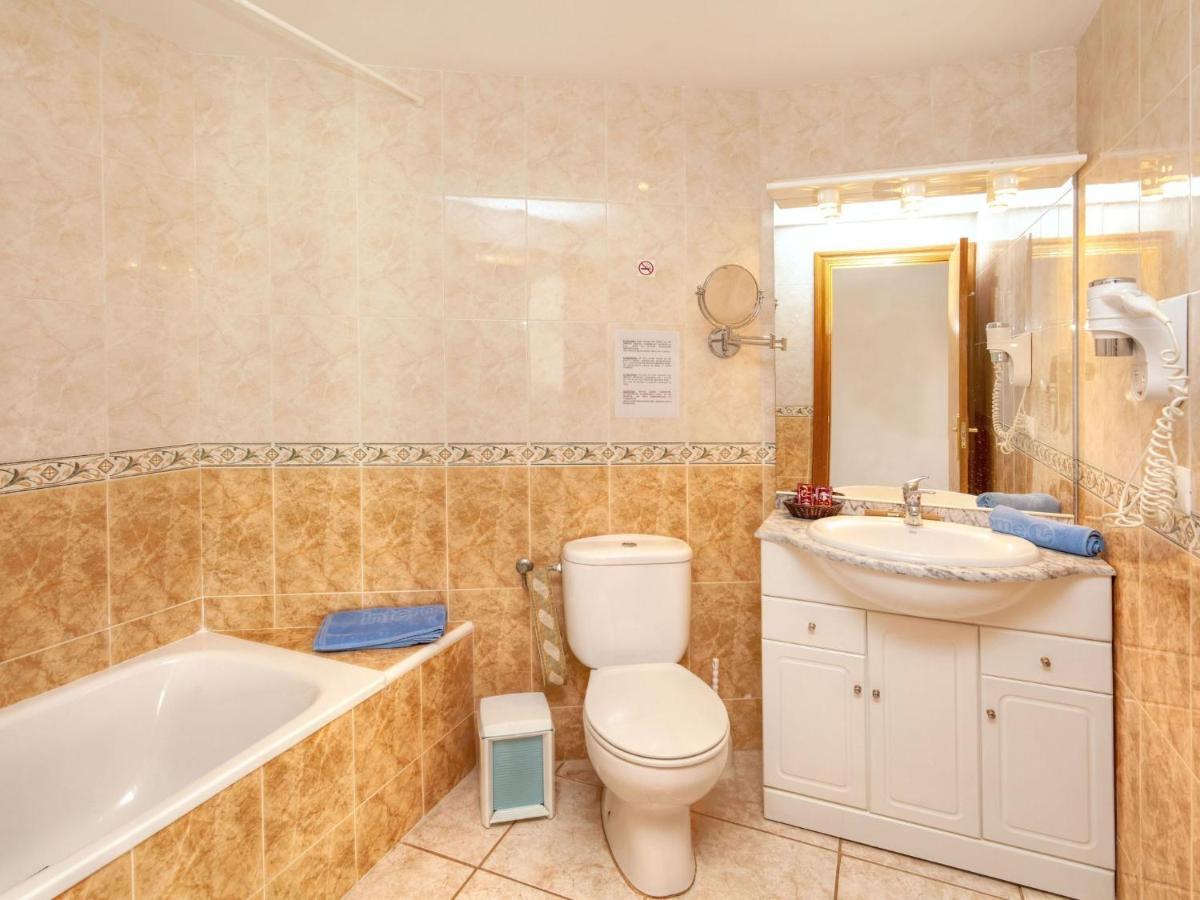 Apartment Palmiers I-5 By Interhome Лянса Екстер'єр фото